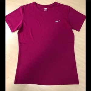 Nike Fit Dry Women’s